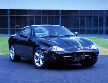Jaguar XK8 Coupe [UK-spec] (X100) '1996–2000