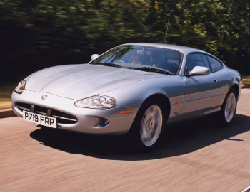 Jaguar XK8 Coupe [UK-spec] (X100) '1996–2000