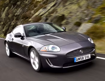 Jaguar XK Coupe [UK-spec] '2009–11