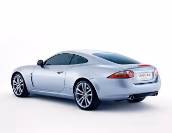 Jaguar XK Coupe [UK-spec] '2006–09