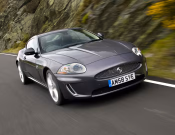 Jaguar XK Coupe [UK-spec] '2009–11