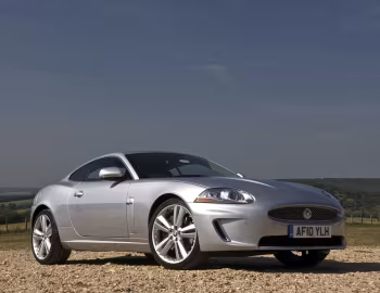 Jaguar XK Coupe [UK-spec] '2009–11