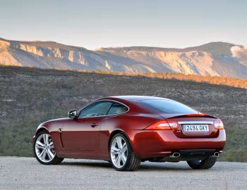 Jaguar XK Coupe '2009–11