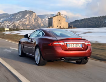 Jaguar XK Coupe '2009–11