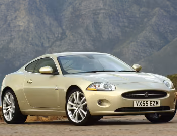 Jaguar XK Coupe [UK-spec] '2006–09
