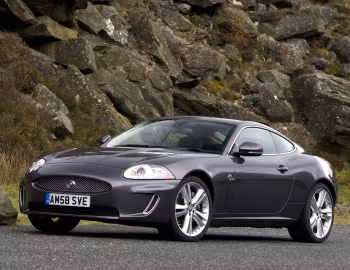 Jaguar XK Coupe [UK-spec] '2009–11
