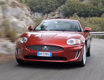 Jaguar XK Coupe '2009–11