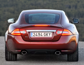 Jaguar XK Coupe '2009–11
