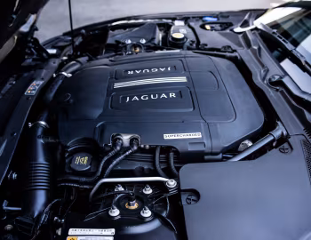 Bajo el capó Jaguar XKR-S [Japan] '12.2011–05.2015