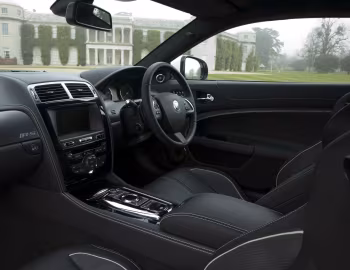Interior Jaguar XKR-S [UK-spec] '2011–14