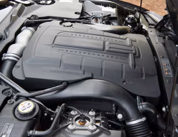 Bajo el capó Jaguar XKR-S [Worldwide] '2009–11
