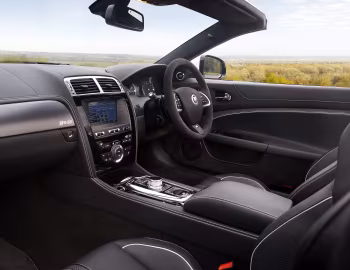 Interior Jaguar XKR-S Convertible [UK-spec] '2011–14