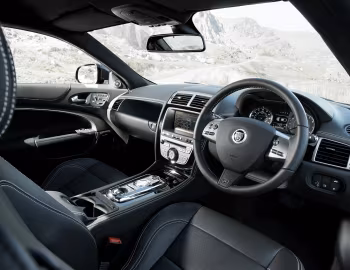 Interior Jaguar "XKR 75" Coupe '2010