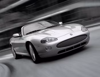 Jaguar XKR Convertible [Worldwide] '2004–06