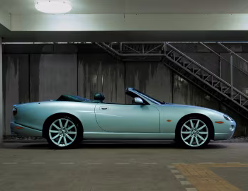 Jaguar XKR Convertible [UK-spec] (X100) '2004–05