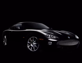 Jaguar XKR Coupe [UK-spec] (X100) '2004–05