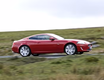 Jaguar XKR Coupe [UK-spec] '2009–11