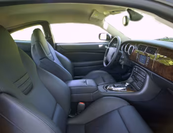 Interior 2005 Jaguar XKR Coupe [North America] (X100) '2004–05