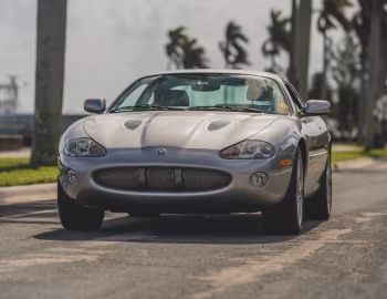 2000–01 Jaguar XKR Silverstone Coupe [North America] (X100)