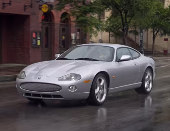 2005 Jaguar XKR Coupe [North America] (X100) '2004–05