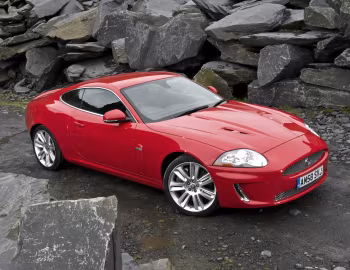 Jaguar XKR Coupe [UK-spec] '2009–11