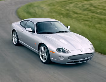 2005 Jaguar XKR Coupe [North America] (X100) '2004–05