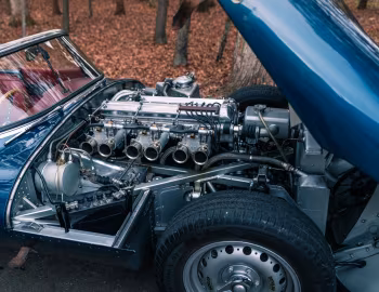 Sous la capuche Jaguar XKSS (XKSS707) '1957