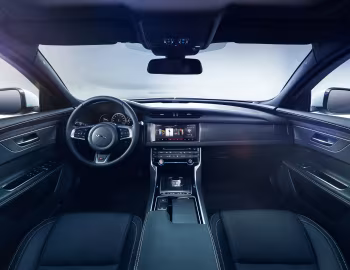 Panel frontal Jaguar XF S AWD [Worldwide] '2015–20