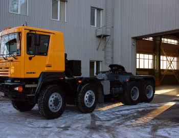 Yarovit Gloros A4501T 8×8 '2006–14
