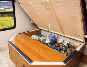 Интерьер 2017 Jayco Alante '2016–17