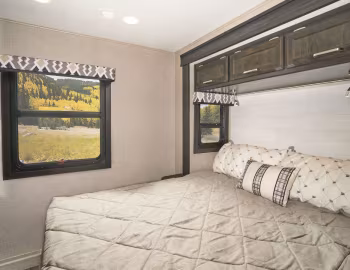Интерьер 2019–н.в. Jayco Alante 31V