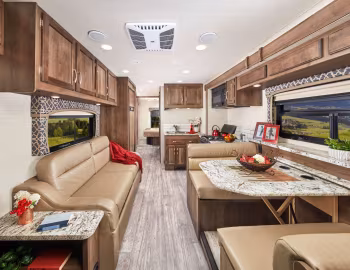 Интерьер 2018 Jayco Alante 31R