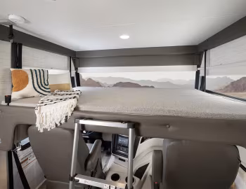 Интерьер 2019–н.в. Jayco Precept 34G '2018–н.в.
