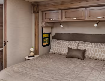 Интерьер 2019–н.в. Jayco Precept 36A '2018–н.в.