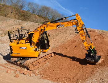 JCB 140X LCD '2019–pr.