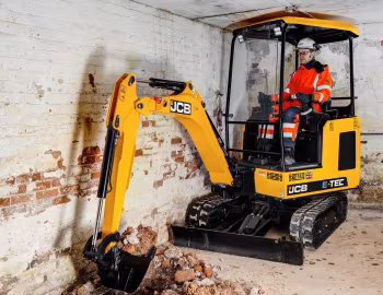 JCB 19C-1 E-TEC '03.2018