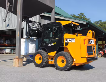 JCB 225 '2011–17