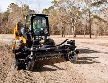 JCB 225 '2011–17