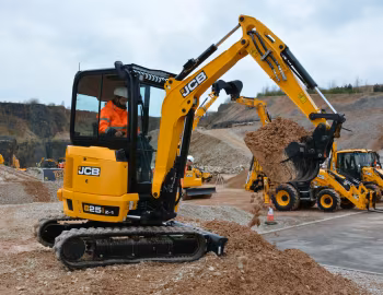 JCB 25Z-1 '2024–pr.