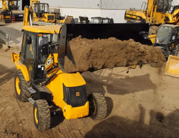 JCB 3CX '2014–19