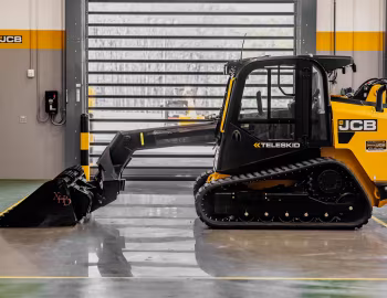 JCB 3TS-8T '2017–pr.