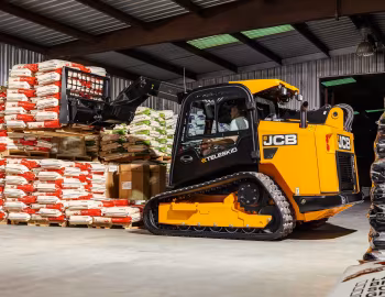 JCB 3TS-8T '2017–pr.