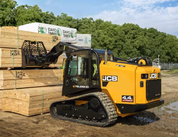 JCB 4TS-8T '2025–pr.