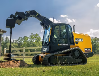 JCB 4TS-8T '2025–pr.