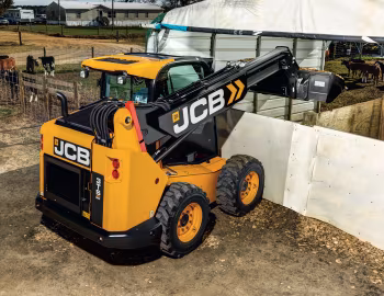 JCB 3TS-8W '2017–pr.