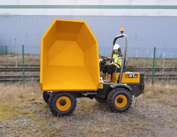 JCB 3TST '02.2015–19