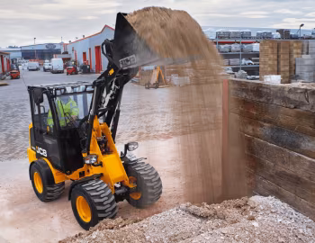 JCB 403 Cab '02.2017–21