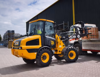 JCB 407 '11.2013–pr.