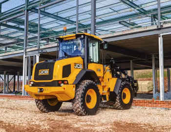 JCB 411 '2013–pr.