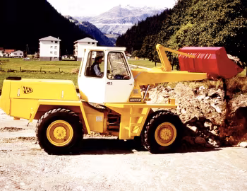 JCB 413 '1971–75